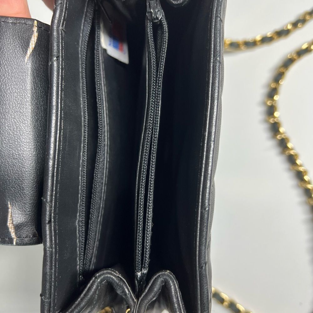 Crossbody bag black/ gold magnetic fastening chains - Picture 2 of 16
